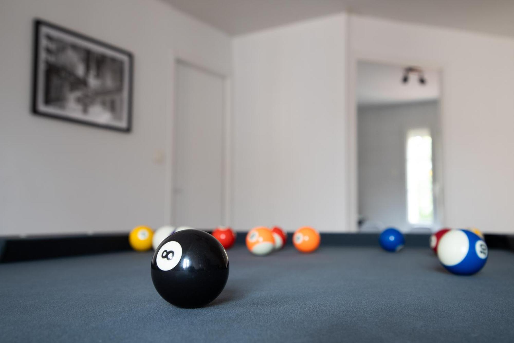 Apartamento Grand Duplex Avec Billard Villeneuve-Tolosane Exterior foto